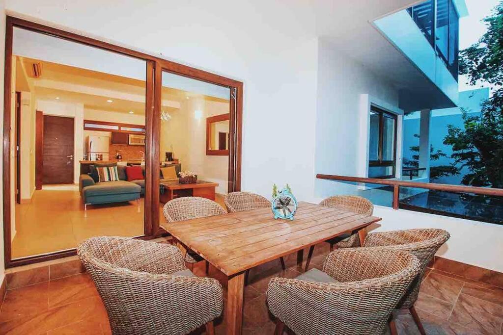 Lux 2Br Condo On Tulum Cc 아쿠말 외부 사진